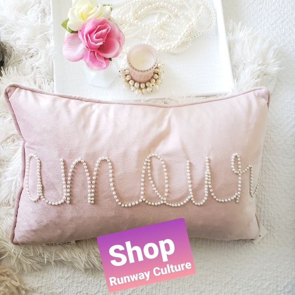 Marlo Lorenz Other - Pink Pillow and Candle Set